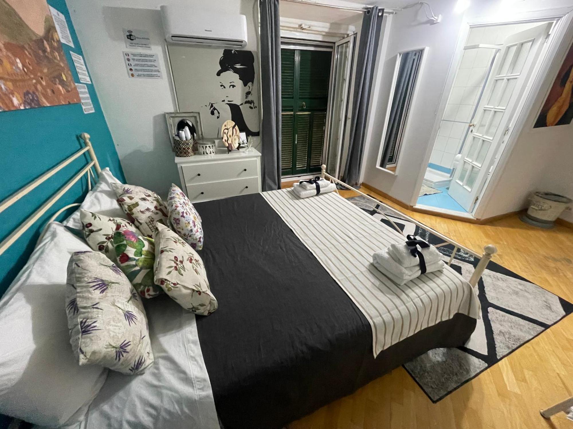 Plebiscito Charme Rooms 那不勒斯 外观 照片