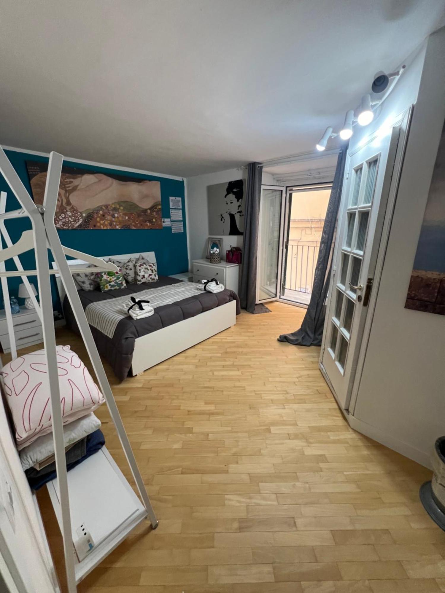 Plebiscito Charme Rooms 那不勒斯 外观 照片