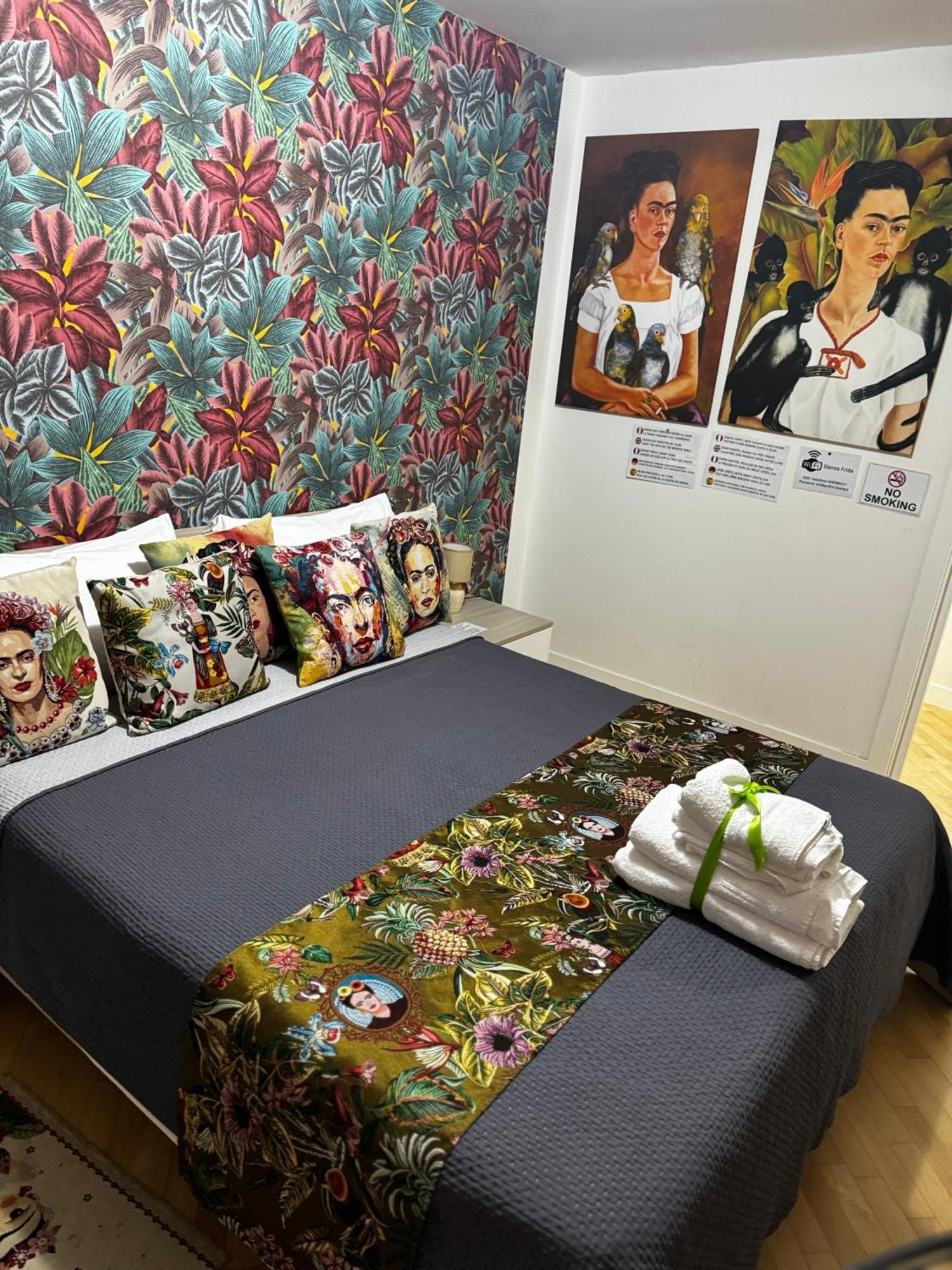 Plebiscito Charme Rooms 那不勒斯 外观 照片